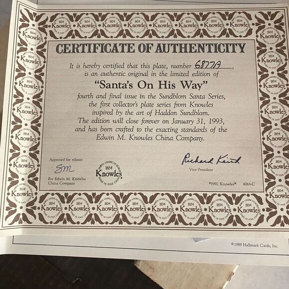1992 Knowles 'Santa's On His Way' by Haddon Sundblom Plate with Certificate - Picture 5 of 12